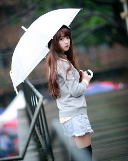 亚洲色姐妹狠狠干