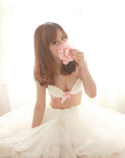 色综合狼人伊人男人天堂