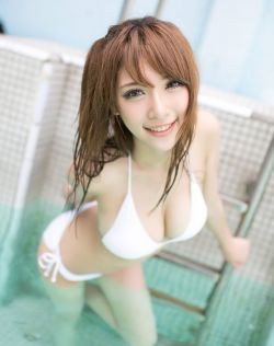 日日橹狠狠爱欧美视频